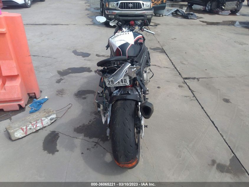 2013 BMW S 1000 RR - WB105340XDZL18056