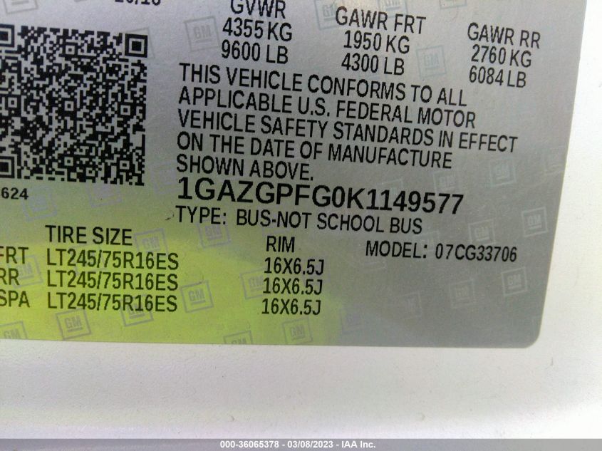 2019 CHEVROLET EXPRESS PASSENGER LT - 1GAZGPFG0K1149577