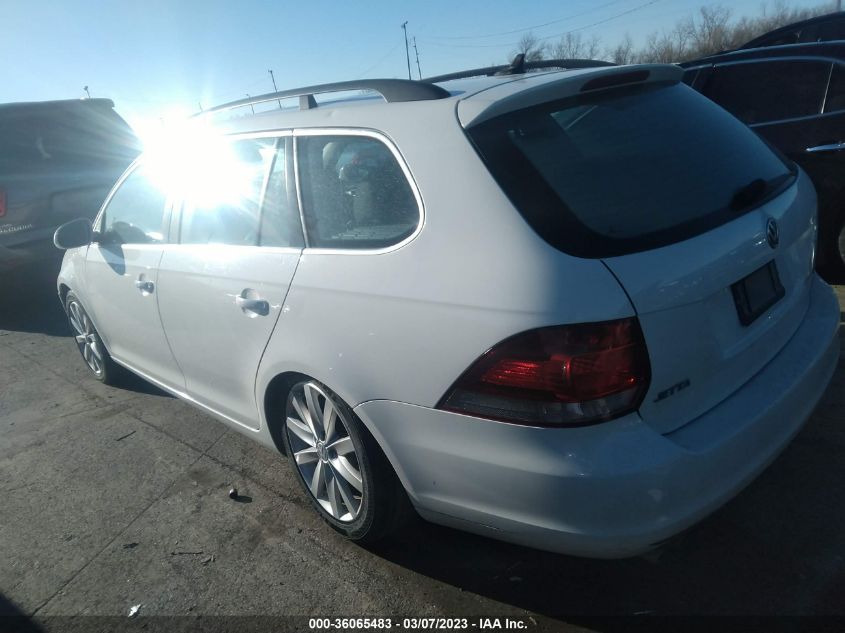 2013 VOLKSWAGEN JETTA SPORTWAGEN TDI W/SUNROOF - 3VWPL7AJ5DM677096