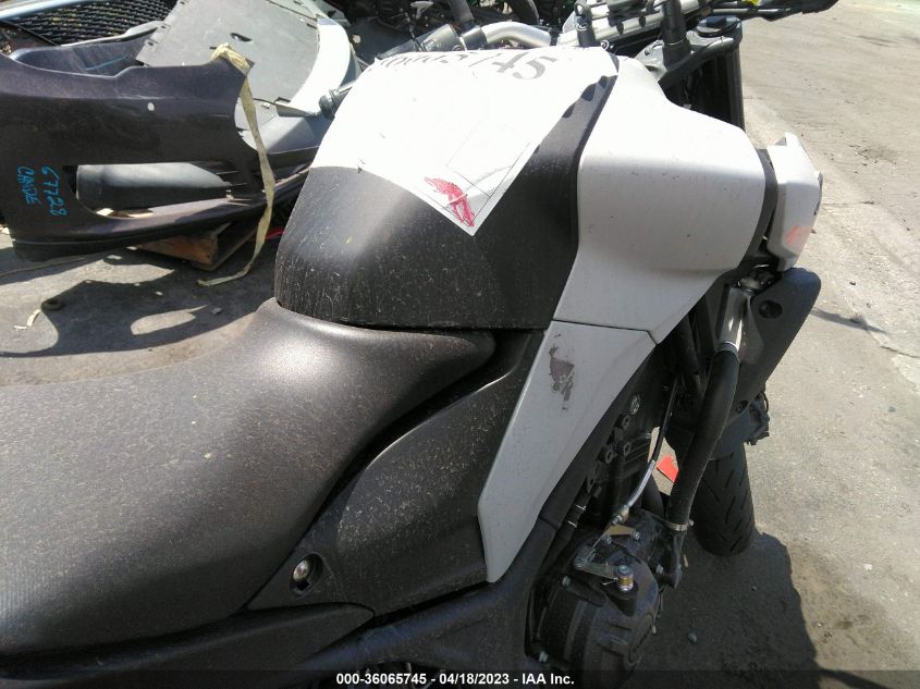 2020 YAMAHA MT-03 MH3RH20Y0LK001368