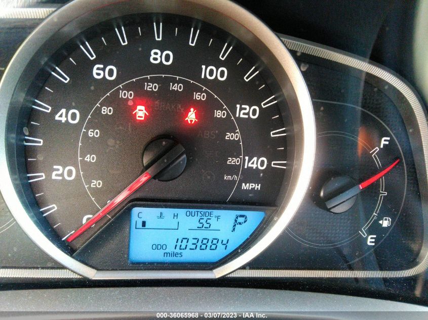 2014 TOYOTA RAV4 LE - JTMBFREV8ED063993