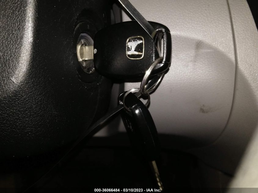 2013 HONDA CIVIC SDN LX - 19XFB2F54DE094786