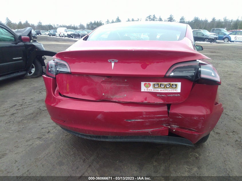 VIN 5YJ3E1EB1JF087943 2018 TESLA MODEL 3 LONG RANGE