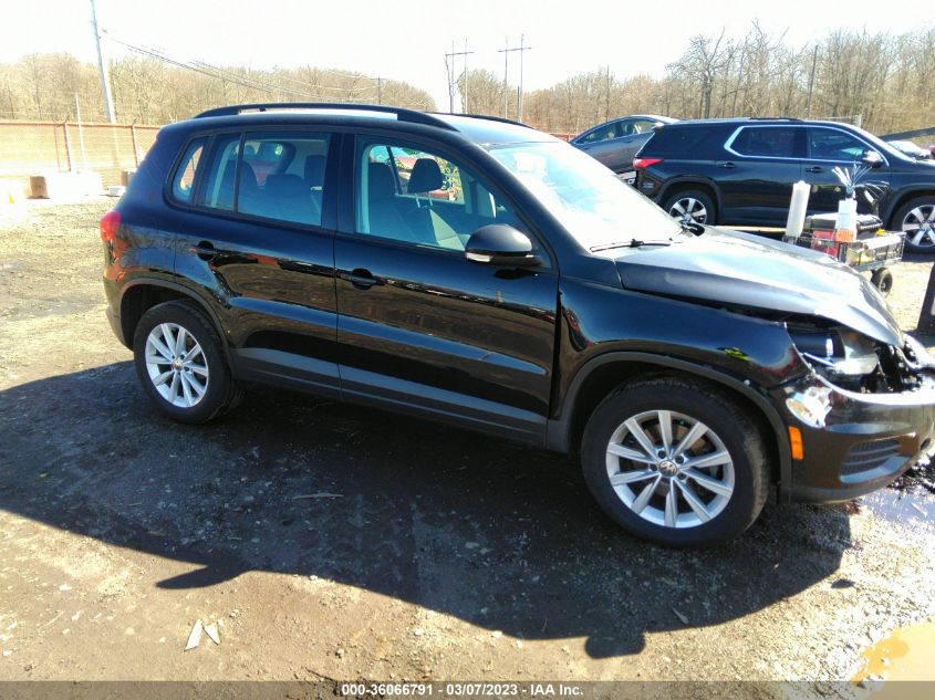 2017 VOLKSWAGEN TIGUAN - WVGBV7AX1HK053543