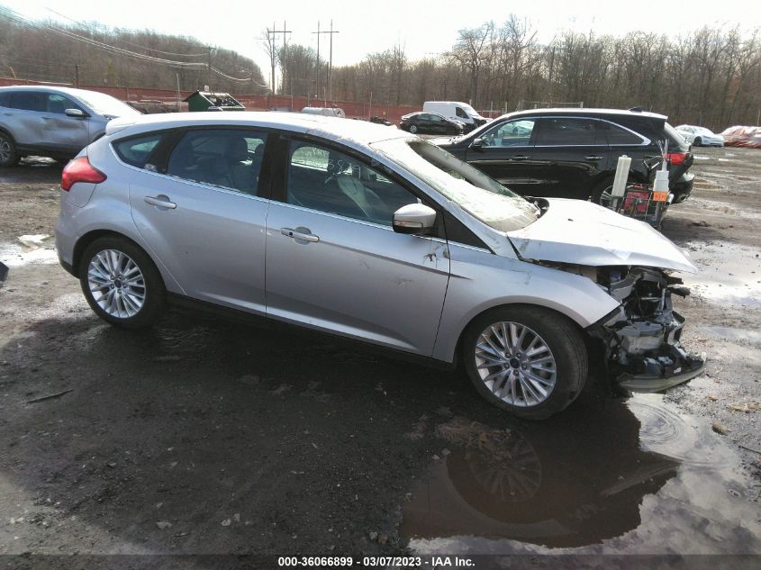 2017 FORD FOCUS TITANIUM - 1FADP3N20HL349023