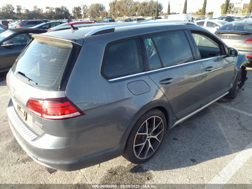 2018 VOLKSWAGEN GOLF ALLTRACK S/SE 3VWM17AUXJM768024