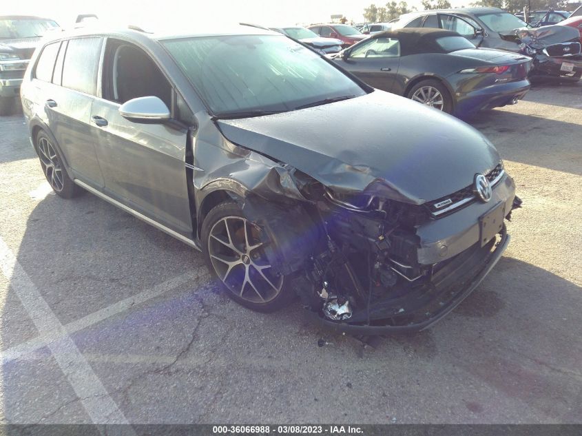 2018 VOLKSWAGEN GOLF ALLTRACK S/SE 3VWM17AUXJM768024