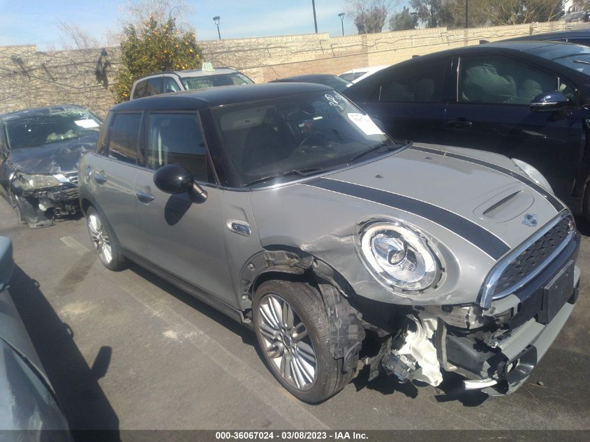 2015 MINI COOPER HARDTOP 4 DOOR S - WMWXU3C5XF2B56992