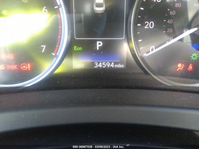 Image 7 of 2021 LEXUS IS  salvage vehicle - Lot #36067039 at IAAI