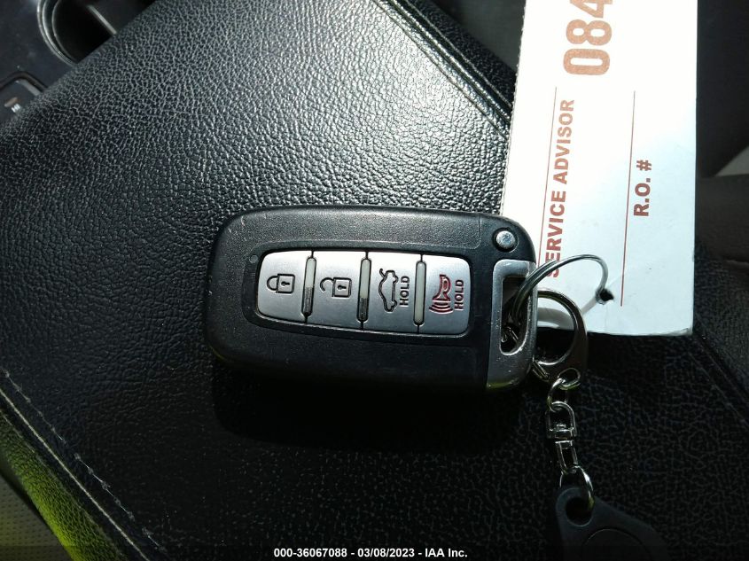 2013 HYUNDAI SONATA HYBRID LIMITED - KMHEC4A4XDA074852