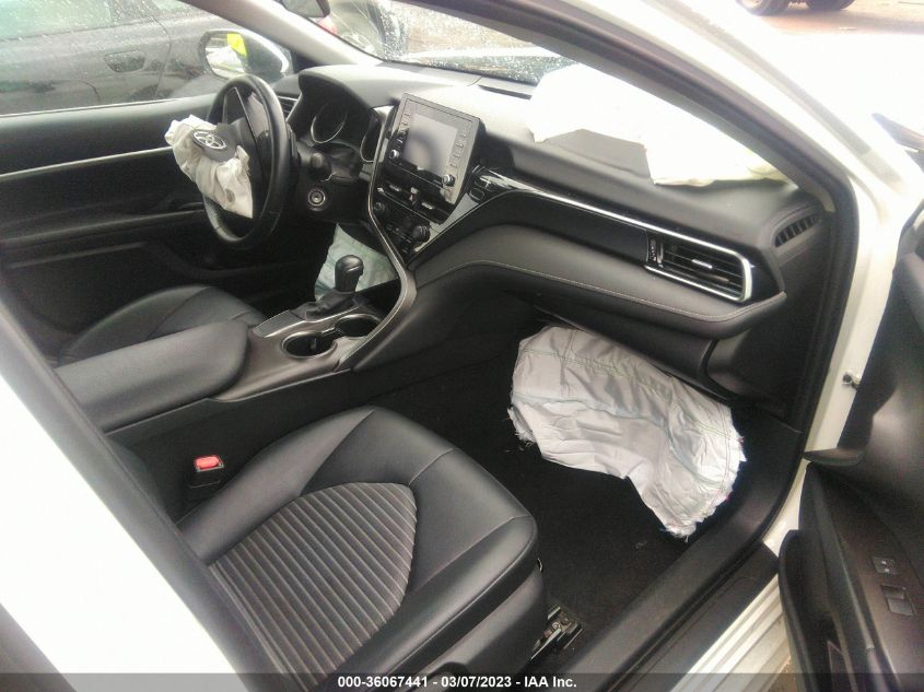 2021 TOYOTA CAMRY SE - 4T1G11AK6MU415383