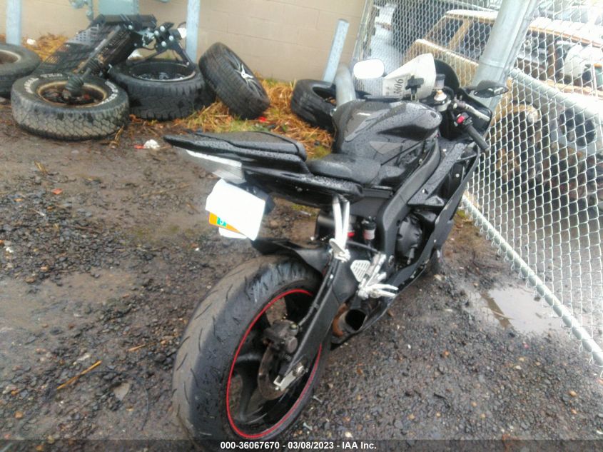 2006 YAMAHA YZFR6 L - JYARJ12E86A001804