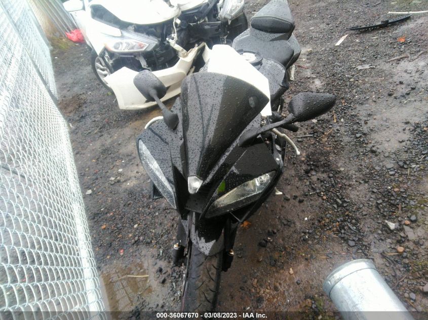 2006 YAMAHA YZFR6 L - JYARJ12E86A001804