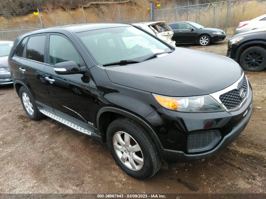 2013 KIA SORENTO LX - 5XYKTCA60DG332718
