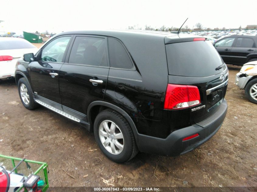 2013 KIA SORENTO LX - 5XYKTCA60DG332718