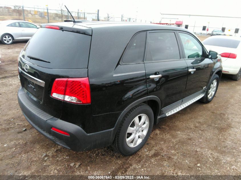 2013 KIA SORENTO LX - 5XYKTCA60DG332718