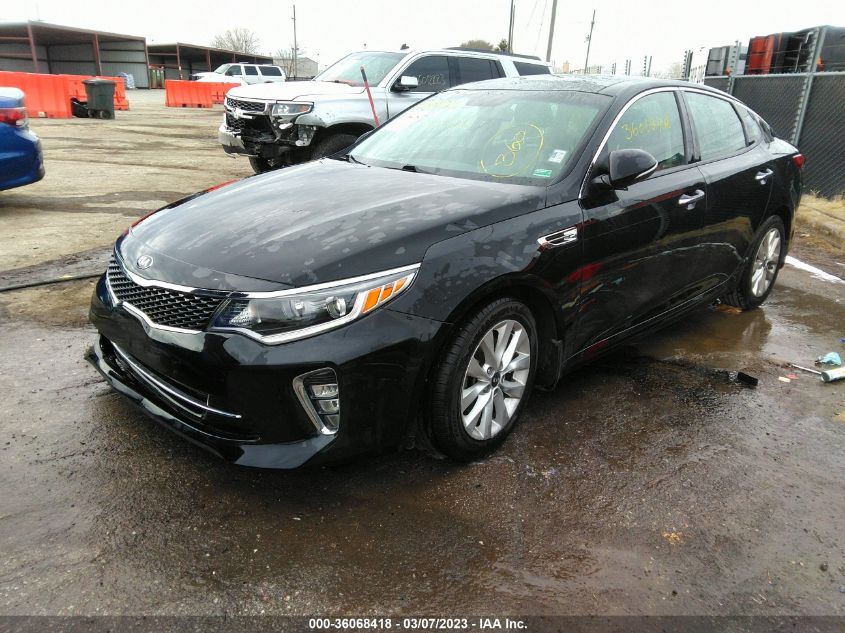 2018 KIA OPTIMA S - 5XXGT4L37JG237880