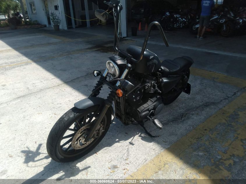 2014 HARLEY-DAVIDSON XL883 IRON 883 - 1HD4LE211EC438817