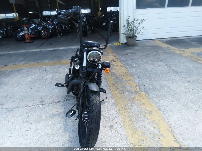 2014 HARLEY-DAVIDSON XL883 IRON 883 - 1HD4LE211EC438817