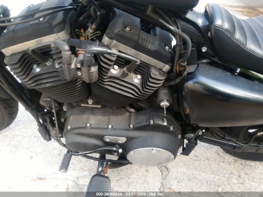 2014 HARLEY-DAVIDSON XL883 IRON 883 - 1HD4LE211EC438817