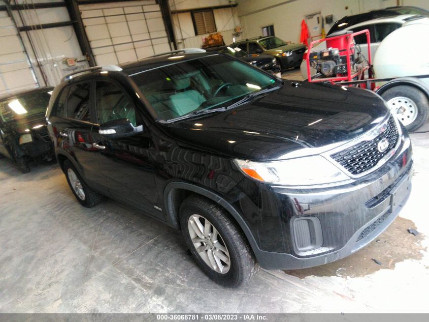 2015 KIA SORENTO LX - 5XYKTDA77FG635397
