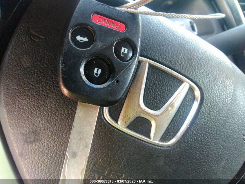 2013 HONDA CIVIC SDN LX - 19XFB2F51DE247026