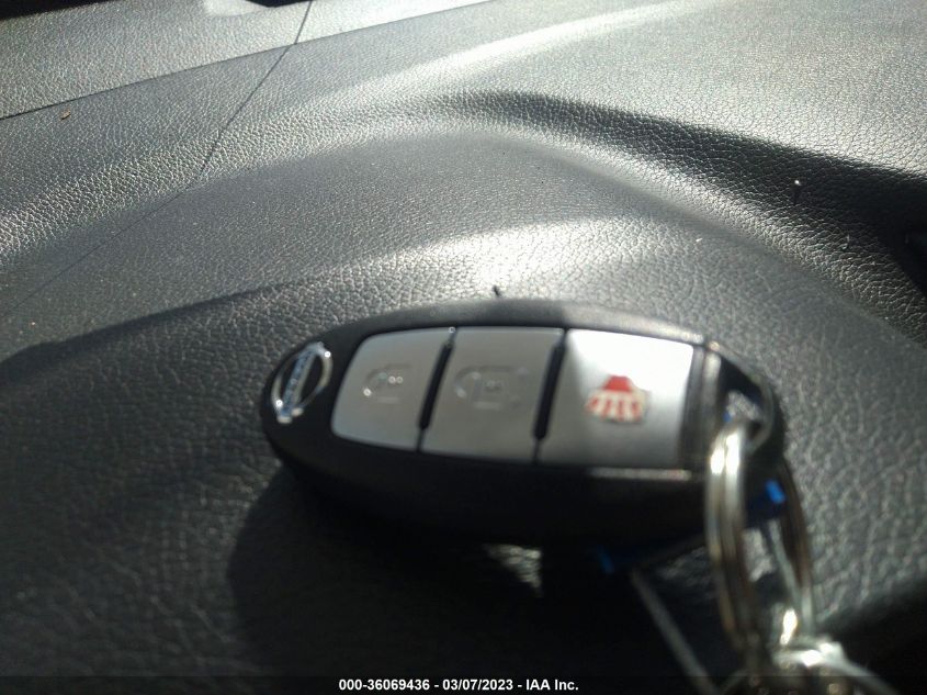 2015 NISSAN ROGUE SV - KNMAT2MV3FP557840