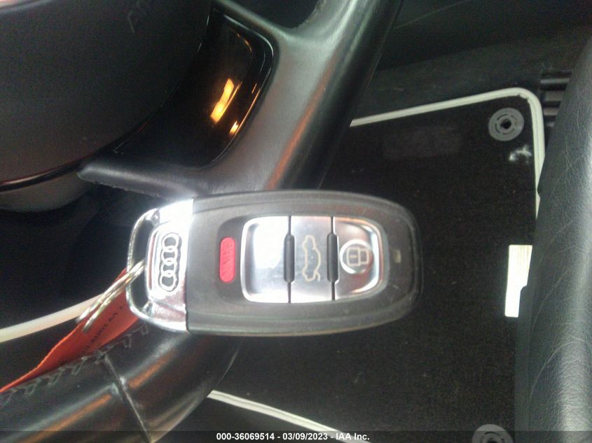 2015 AUDI A4 PREMIUM PLUS - WAUFFAFL0FN035677