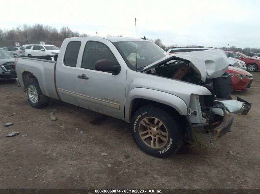 2013 CHEVROLET SILVERADO 1500 LT - 1GCRKSE70DZ410608
