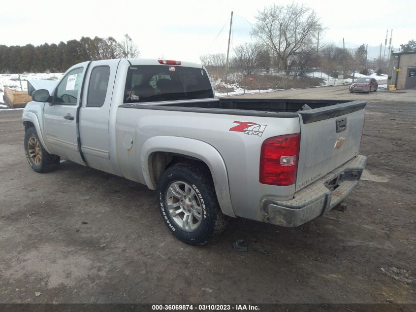 2013 CHEVROLET SILVERADO 1500 LT - 1GCRKSE70DZ410608