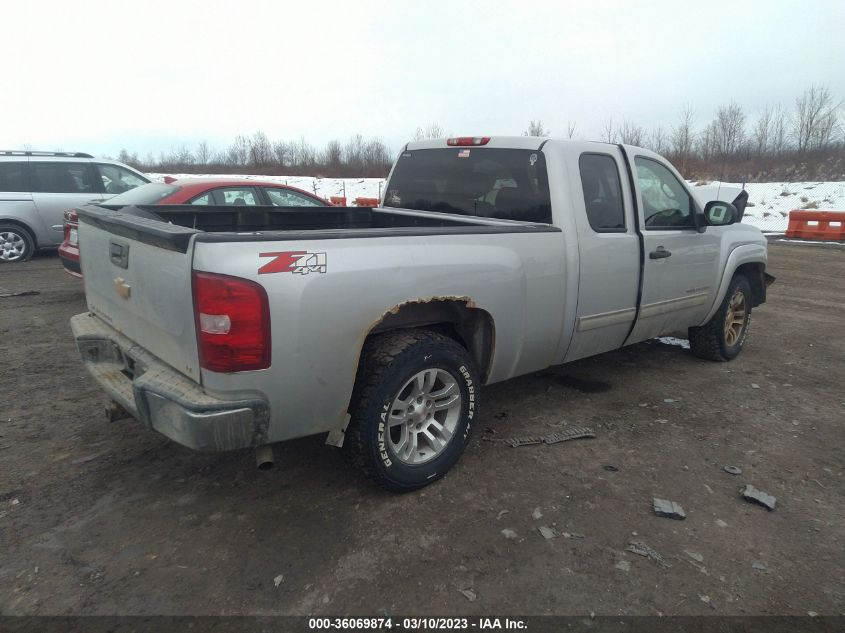 2013 CHEVROLET SILVERADO 1500 LT - 1GCRKSE70DZ410608