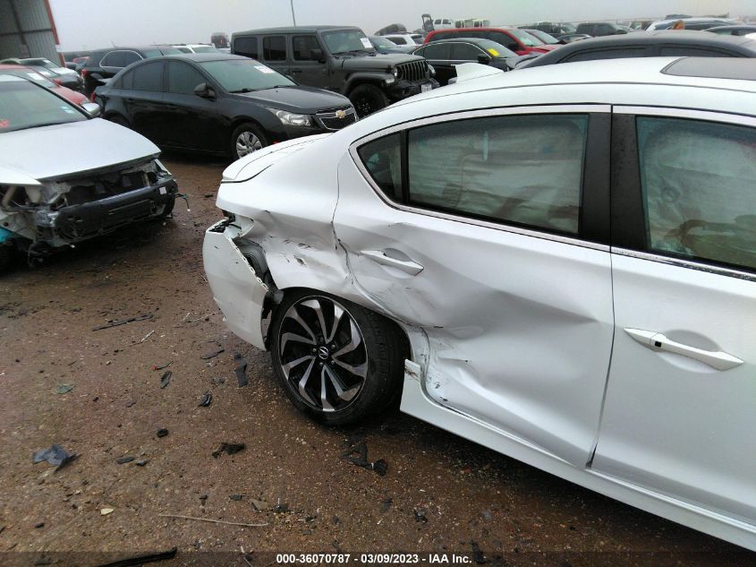 2016 ACURA ILX W/PREMIUM - 19UDE2F80GA021996