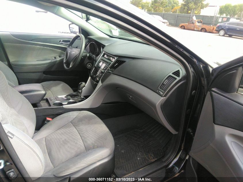 2013 HYUNDAI SONATA GLS PZEV - 5NPEB4AC1DH756462