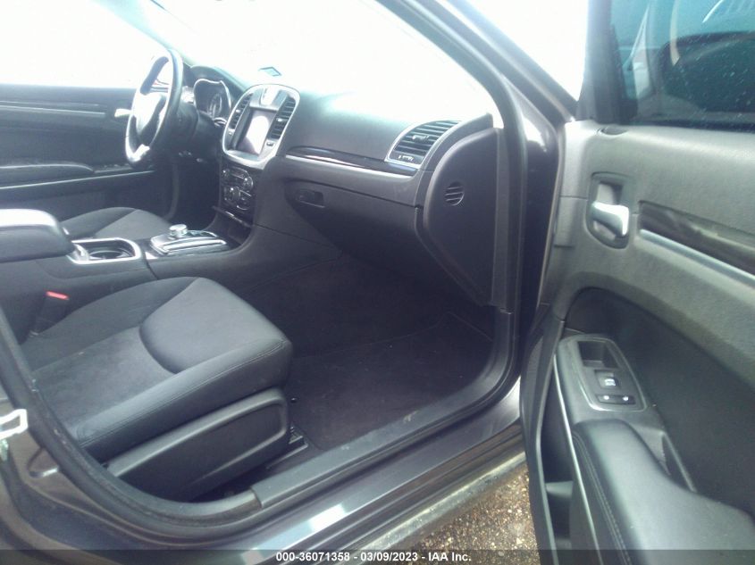 2019 CHRYSLER 300 TOURING - 2C3CCAAG9KH755768