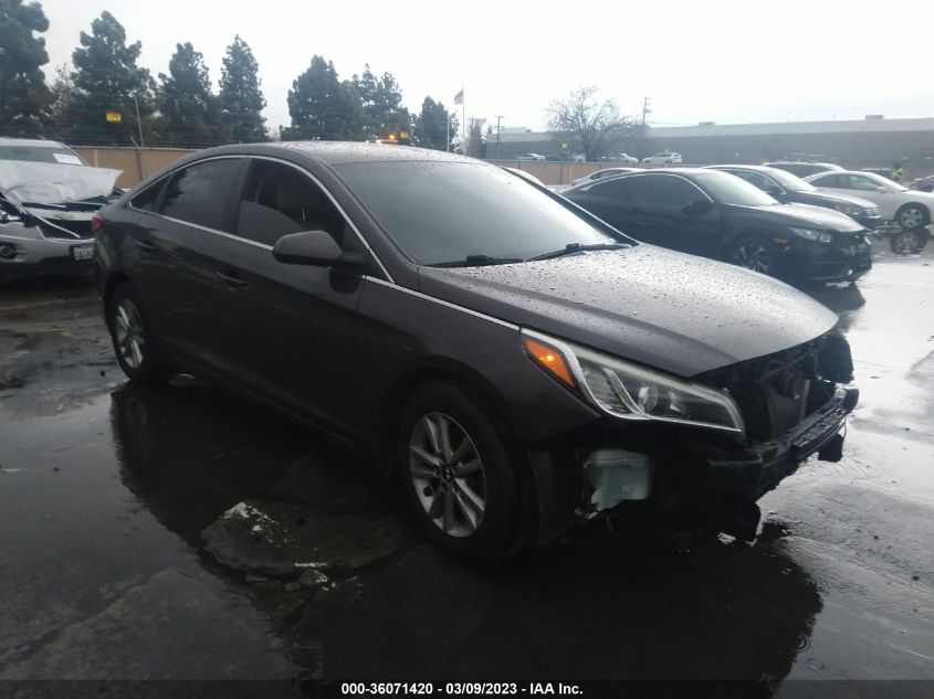 2015 HYUNDAI SONATA 2.4L SE - 5NPE24AF9FH039143