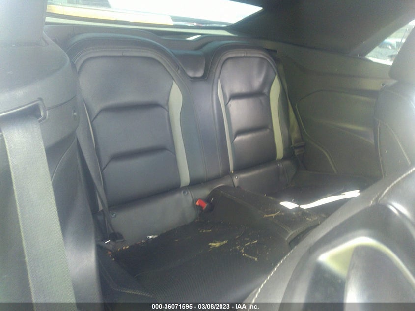 VIN 1G1FD3DX6J0142287 2018 CHEVROLET CAMARO 2LT