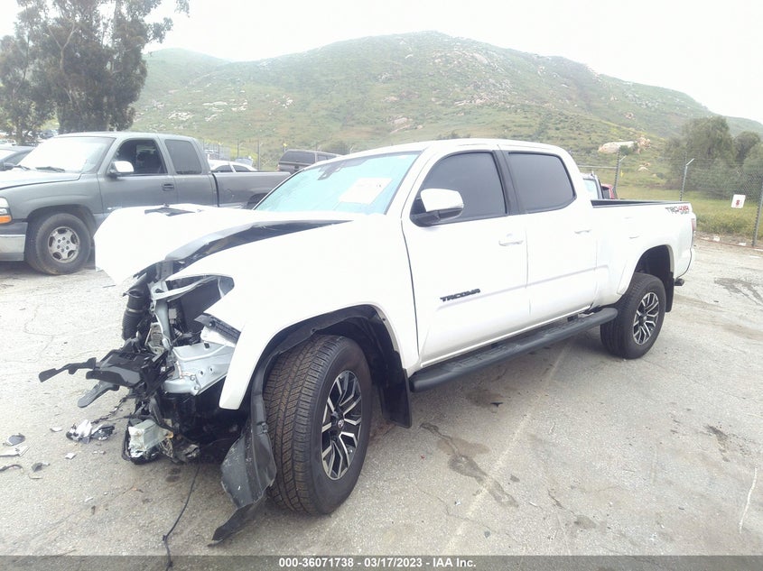 VIN 3TYDZ5BN3NT015548 2022 TOYOTA TACOMA 4WD SR5/TRD SPORT