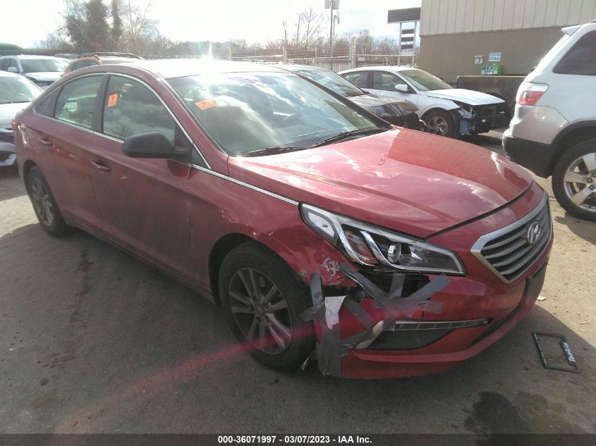 2015 HYUNDAI SONATA 2.4L SE - 5NPE24AF8FH115838