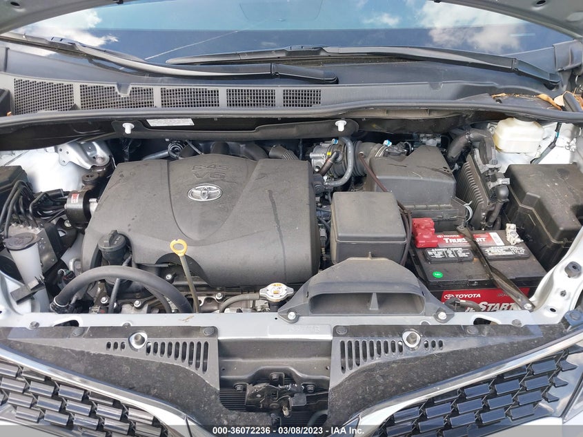 VIN 5TDXZ3DC5LS042952 2020 TOYOTA SIENNA SE