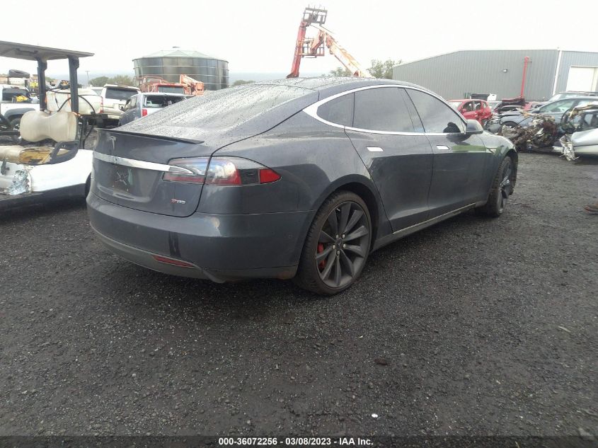 2014 TESLA MODEL S 60 KWH BATTERY/P85 - 5YJSA1H13EFP60585