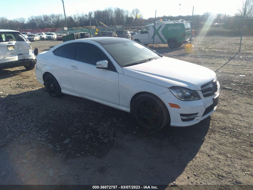 2013 MERCEDES-BENZ C-CLASS C 250 - WDDGJ4HB5DG099846