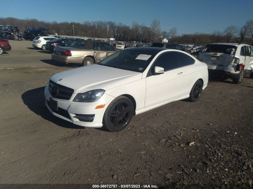 2013 MERCEDES-BENZ C-CLASS C 250 - WDDGJ4HB5DG099846