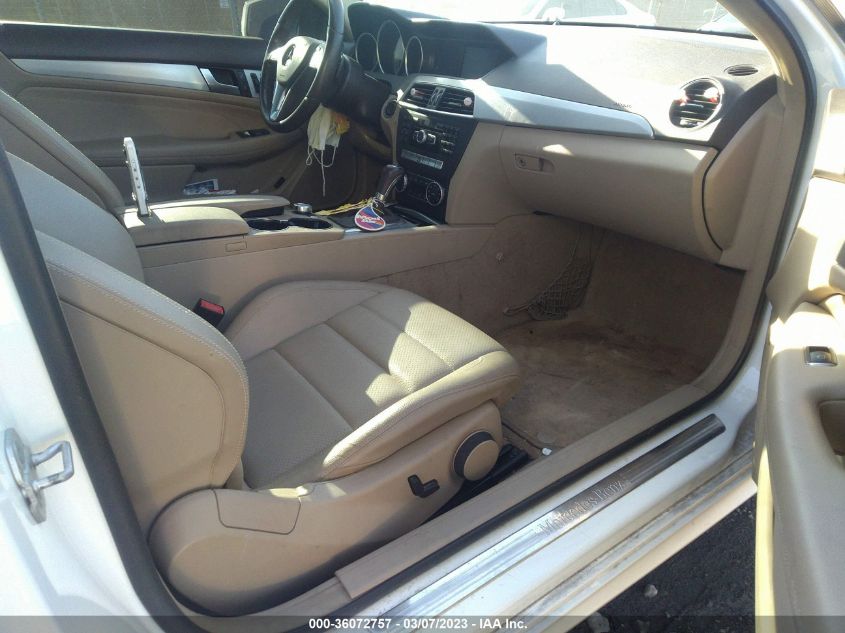 2013 MERCEDES-BENZ C-CLASS C 250 - WDDGJ4HB5DG099846