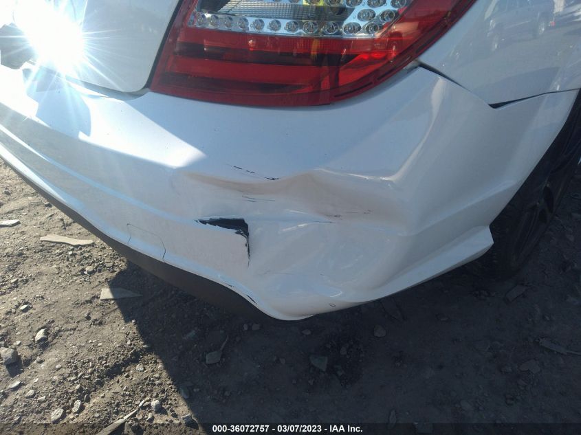 2013 MERCEDES-BENZ C-CLASS C 250 - WDDGJ4HB5DG099846