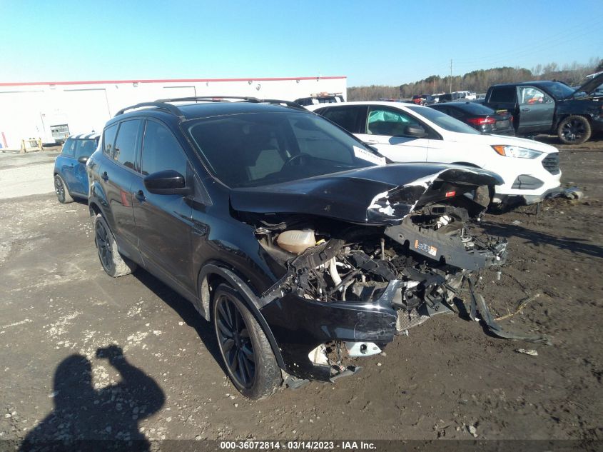 2017 FORD ESCAPE SE - 1FMCU0GDXHUA02493