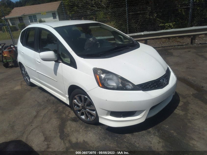 2013 HONDA FIT SPORT - JHMGE8H56DC013210