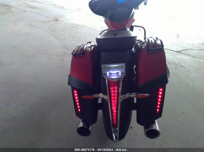 2015 VICTORY MOTORCYCLES CROSS COUNTRY 5VPDW36N7F3044137