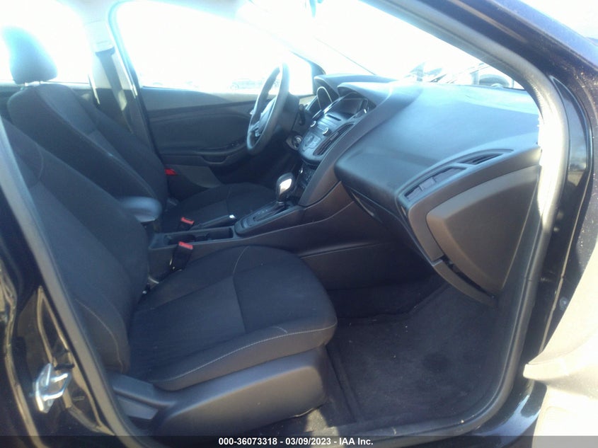 VIN 1FADP3F23HL297630 2017 FORD FOCUS SE