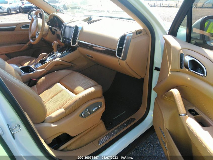 2014 PORSCHE CAYENNE S HYBRID - WP1AE2A26ELA50794