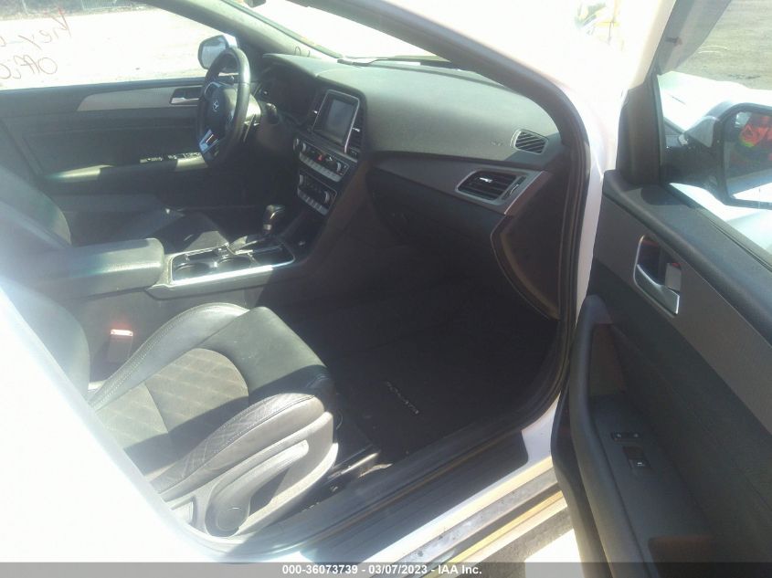 2018 HYUNDAI SONATA SPORT - 5NPE34AB1JH692276